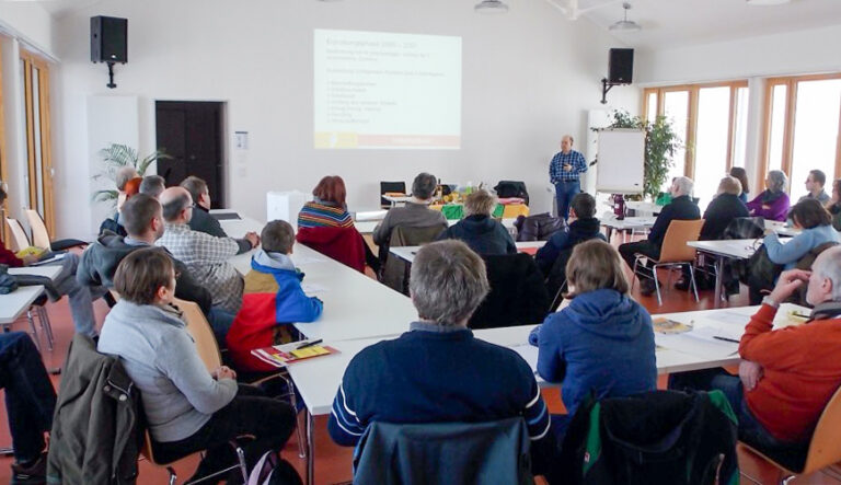 Termine Vereinsabende & Lehrbienenstand Schulung im Grünen Zentrum